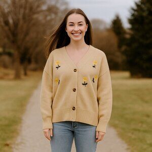 NWT Romwe Sweater Cropped Cardigan Tan Floral Embroidered S Academia Preppy Boho